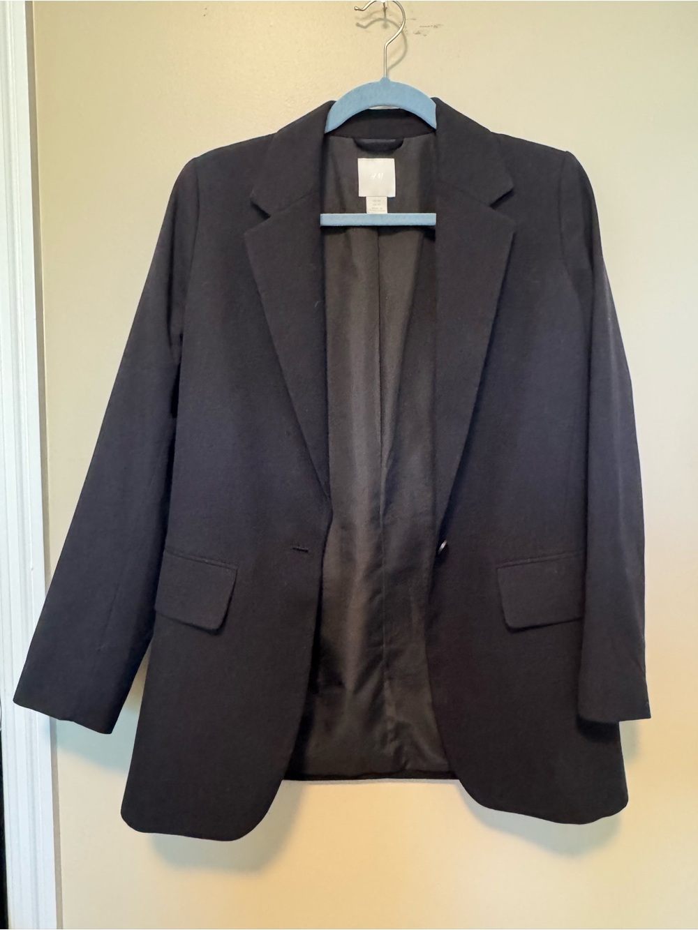H&M Black Women's oversized Blazer